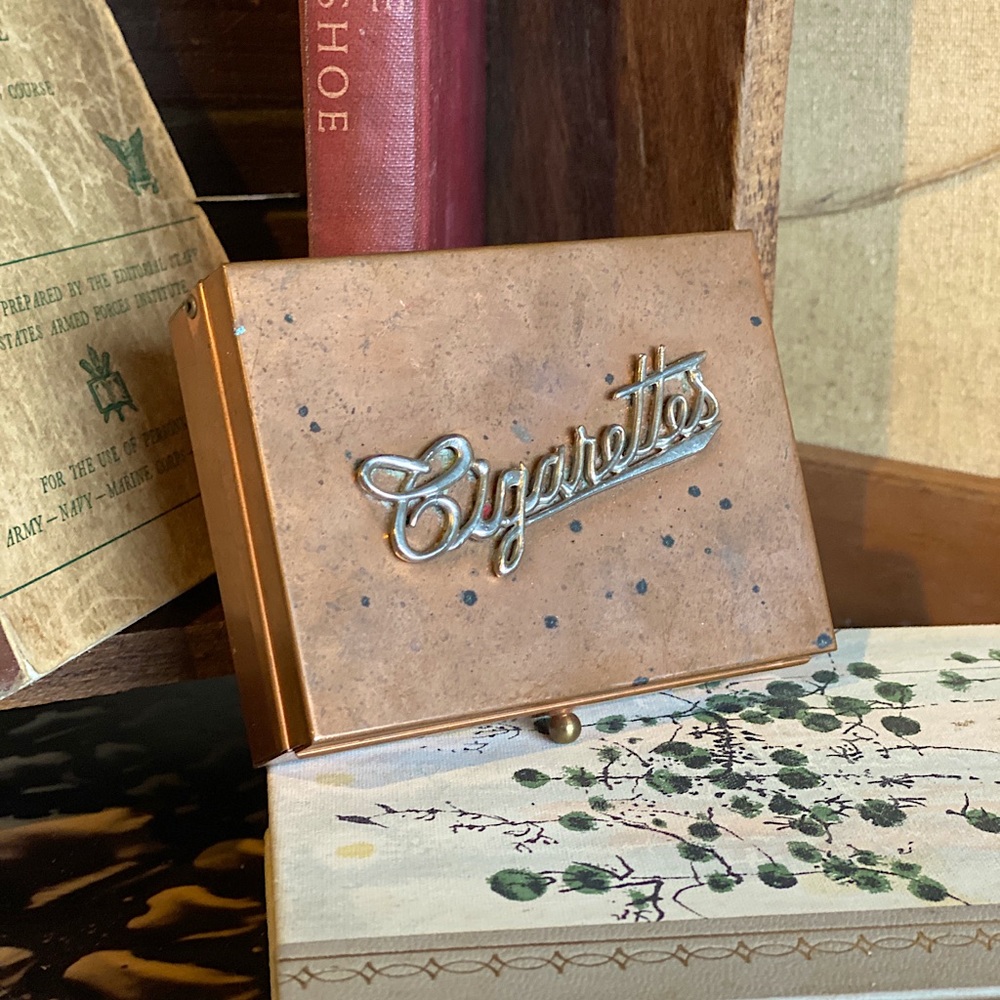 Amazing copper vintage cigarette case!